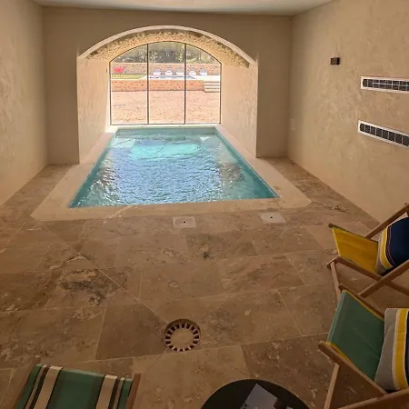 Mas En Pierre Avec Piscines Intérieure&extérieure Casa vacanze Saint-Andre-d'Olerargues